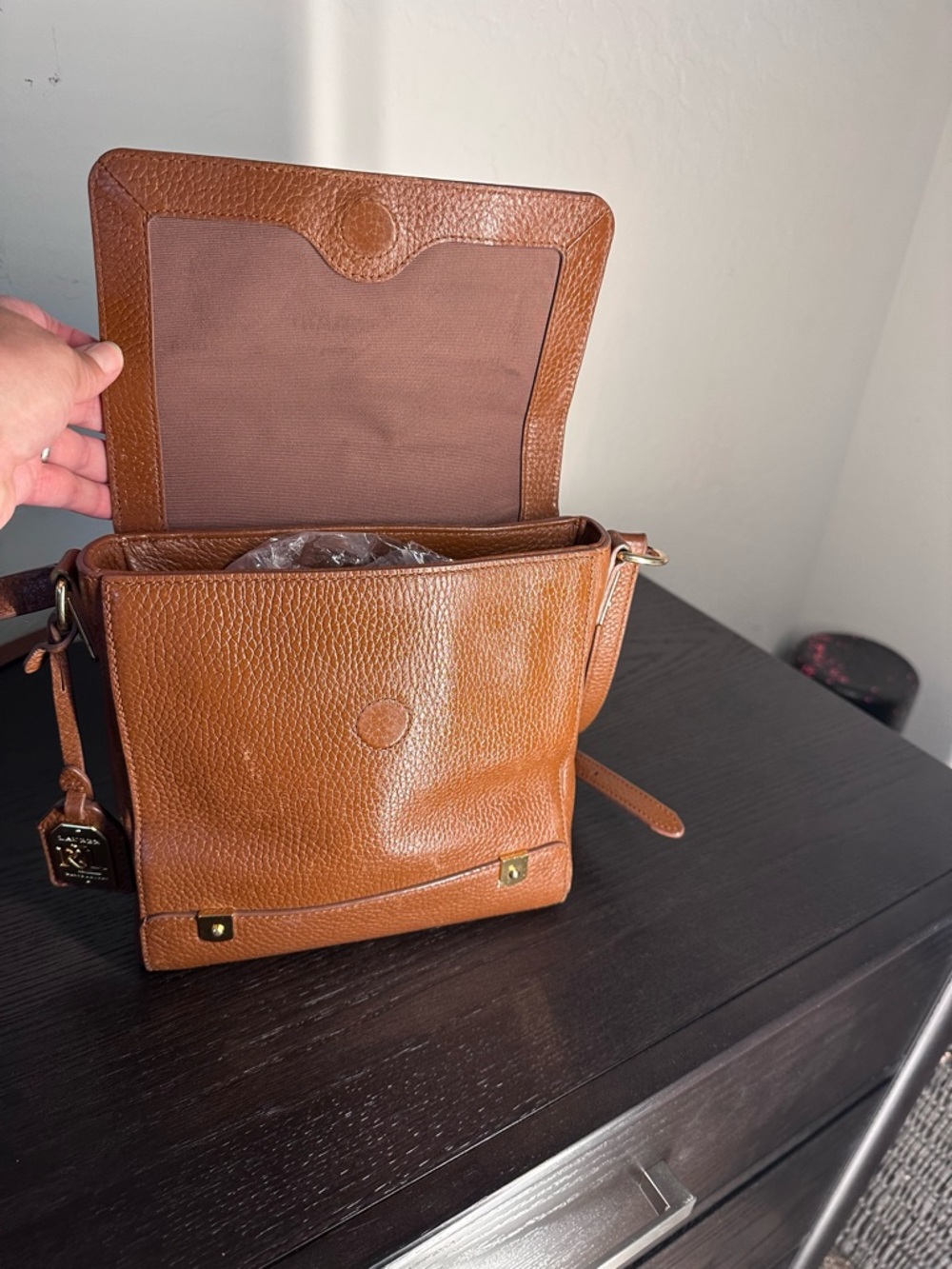 Ralph Lauren Tan Pebbled Leather Messenger Bag - Picture 3 of 13